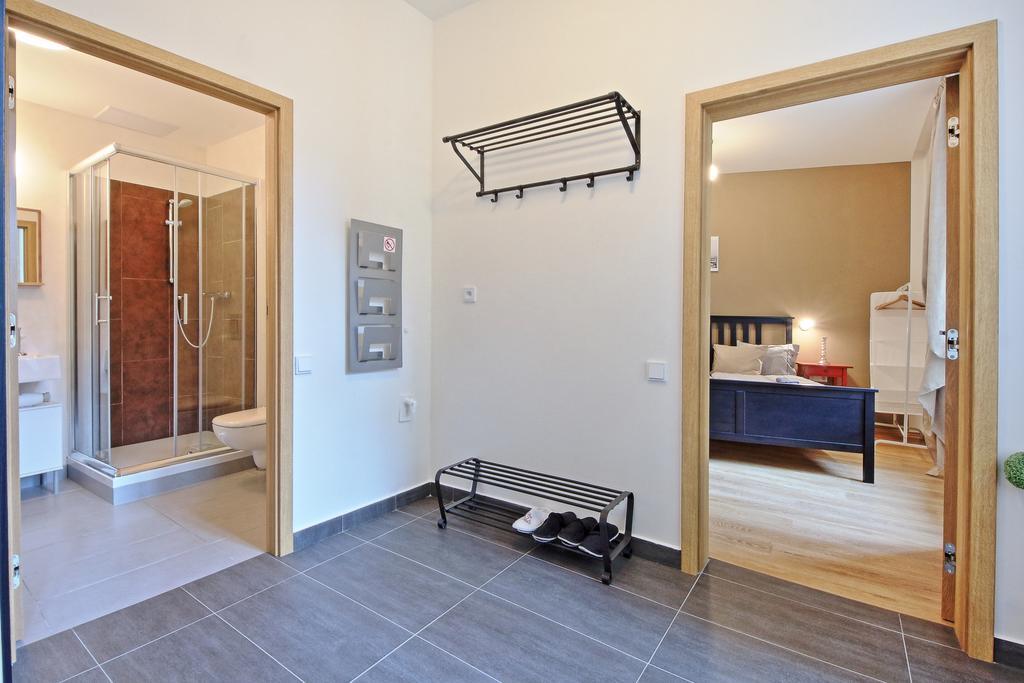 Nabo Apartments Praga Habitación foto